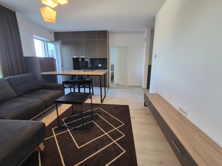 Apartament cu 3 camere decomandat în Aradului
