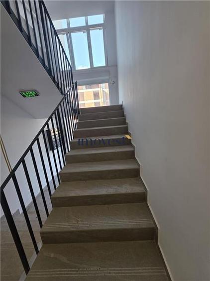 Apartament cu 2 camere decomandat în Solidarității