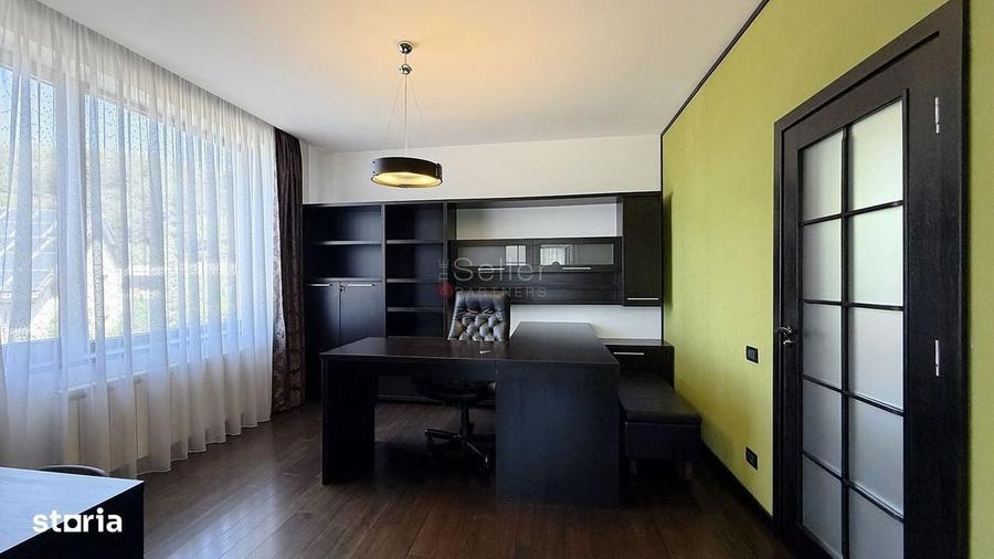 Casă cu 4 camere în Noua