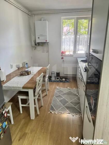 Apartament cu 2 camere semidecomandat în Calea Moldovei