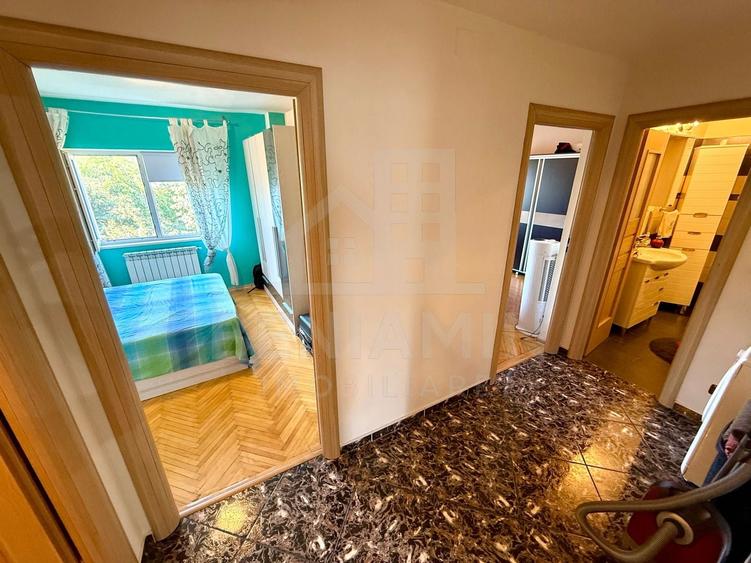 Apartament cu 3 camere decomandat, mobilat în 1 Mai