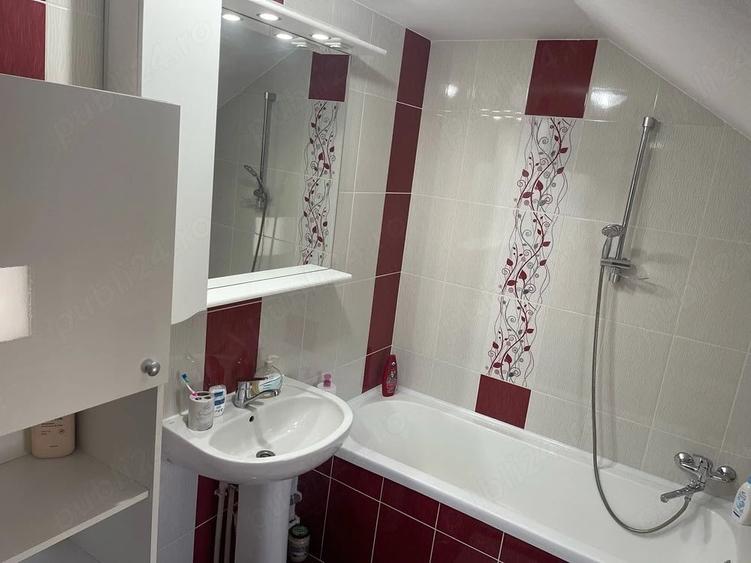 Casă cu Teren 165 Mp în Central