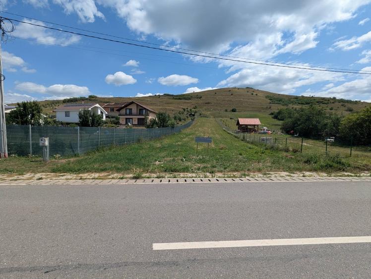Teren de 1912 mp, în Jucu