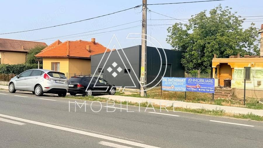 Spațiu comercial, de 100 mp, în Drăguțești