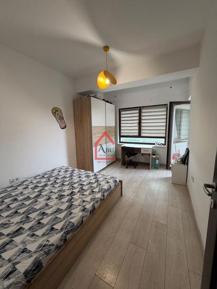 Apartament cu 2 camere semidecomandat, mobilat în Nicolina