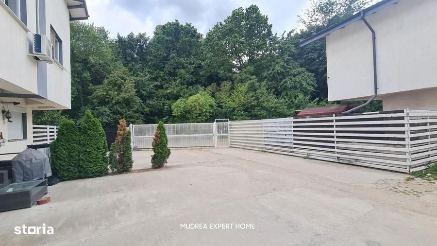 Casă cu 4 camere în Tunari