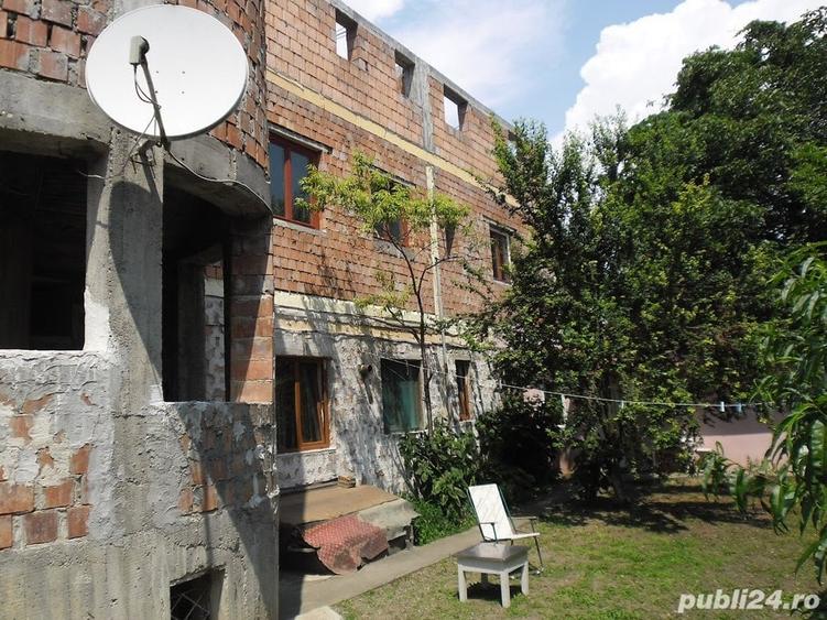 Casă cu 3 camere în Central