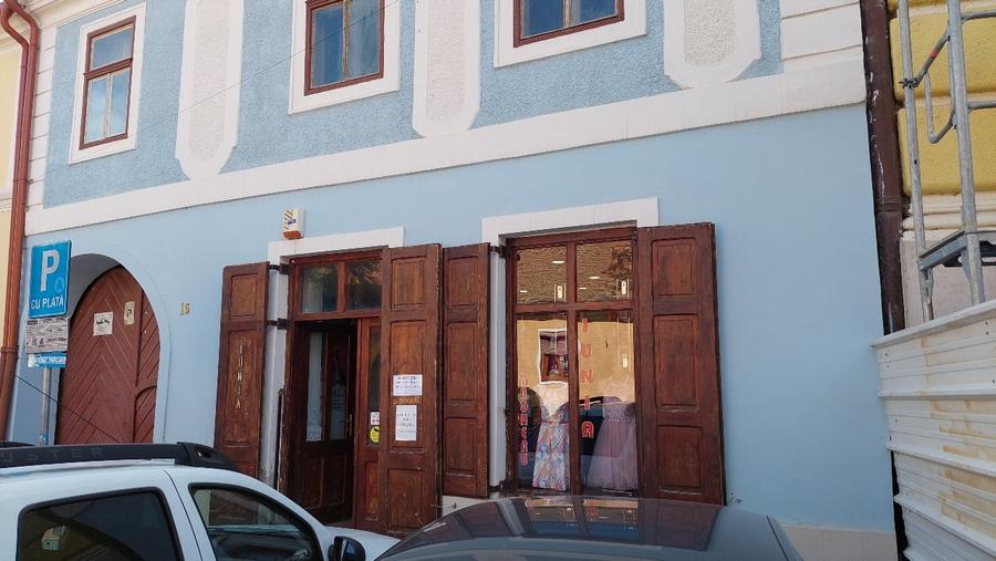 Spațiu comercial, de 60 mp, în Ultracentral