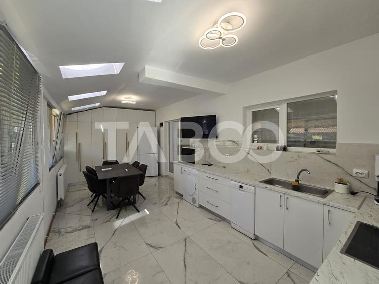 Duplex cu 5 camere cu Canalizare în Viile Sibiului