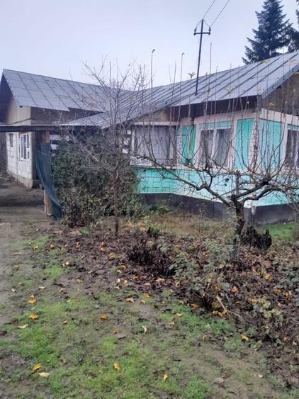 Casă cu 3 camere în Valea Cucului