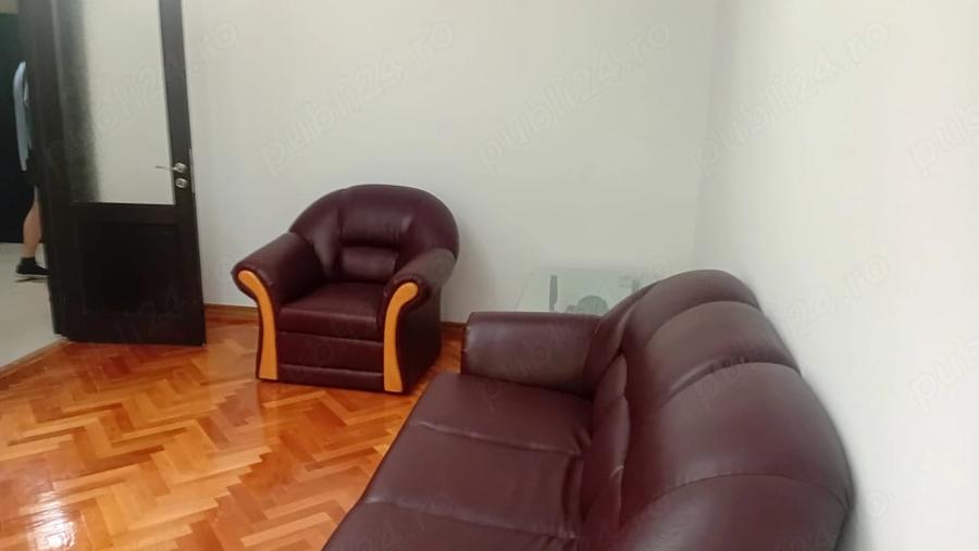 Apartament cu 3 camere decomandat în Ultracentral
