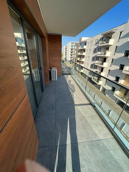 Apartament cu 2 camere decomandat, mobilat în P-ta Presei Libere