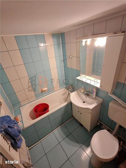 Apartament cu 2 camere decomandat, mobilat în Unirii Sud