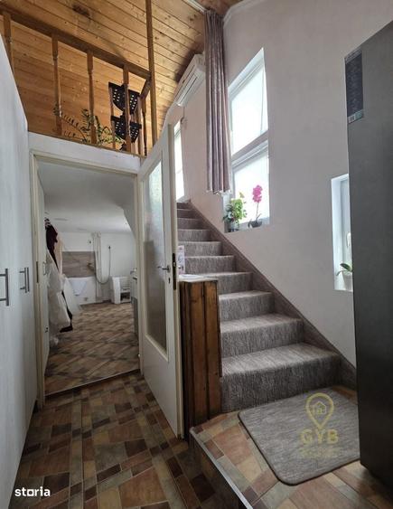 Casă cu 4 camere în Girișu de Criș