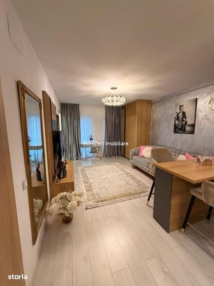 Apartament cu 2 camere semidecomandat în Central
