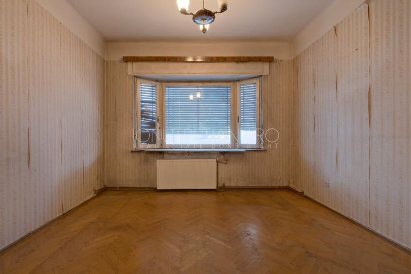 Apartament cu 5 camere circular în Armeneasca