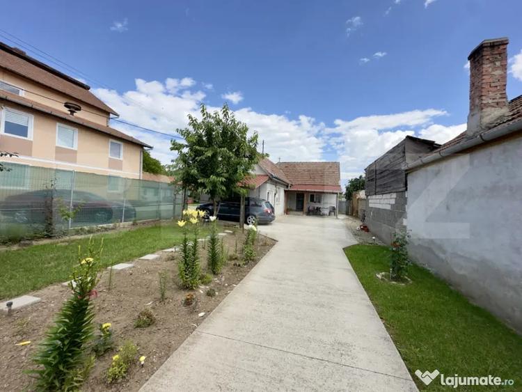 Casă cu 7 camere cu Teren 2200 Mp în Vințu de Jos