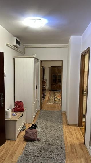 Apartament cu 2 camere decomandat în Între Lacuri