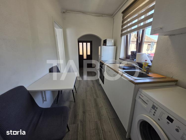 Casă cu 2 camere decomandat cu Teren 150 Mp în Lazaret