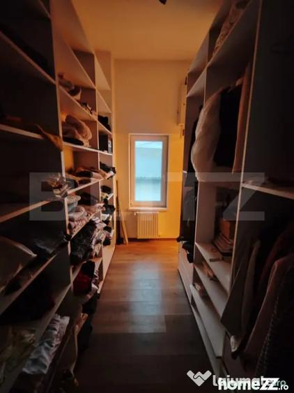 Casă cu 5 camere cu Teren 430 Mp în Central