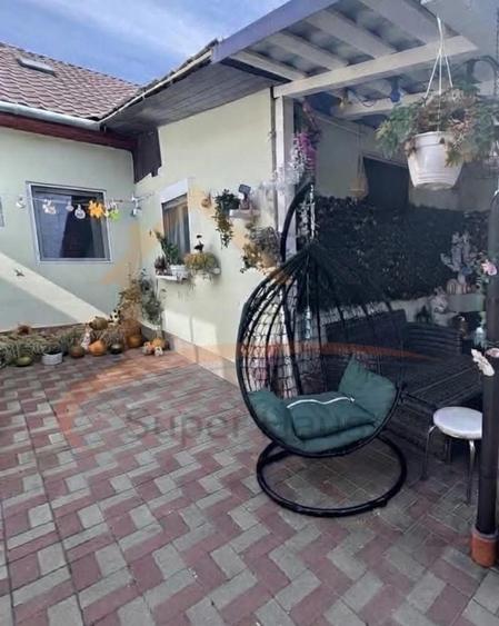 Casă cu 3 camere în Central