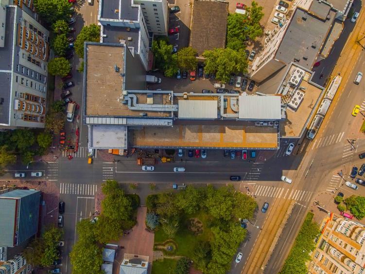 Birou, de 9.9390001296997 mp, în Calea Călărașilor