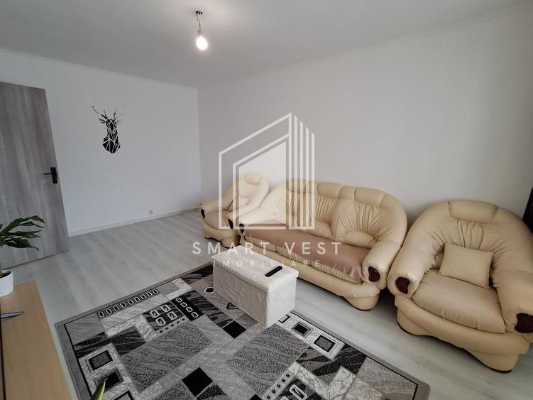 Apartament cu 3 camere semidecomandat, mobilat în Micro 17