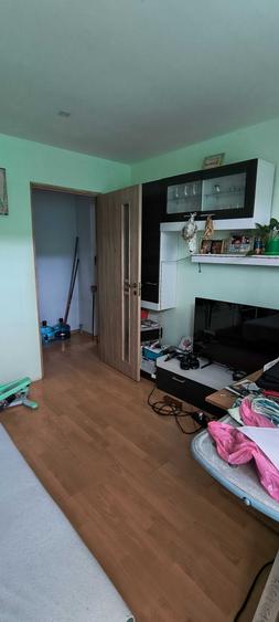Apartament cu 2 camere decomandat în Berceni