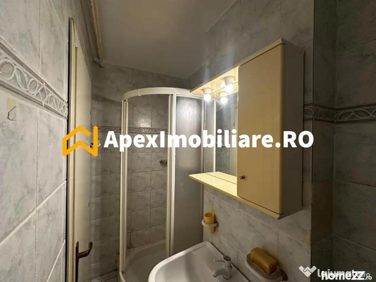 Apartament cu 4 camere decomandat în 13 Septembrie