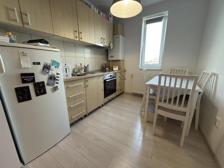 Apartament cu 2 camere decomandat, mobilat în Mărăști