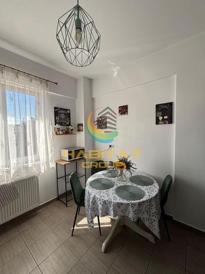 Apartament cu 2 camere decomandat, mobilat în Central