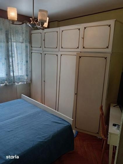 Apartament cu 4 camere în Andrei Mureșanu