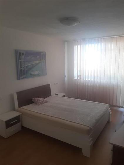 Apartament cu 3 camere decomandat în Mihai Viteazul