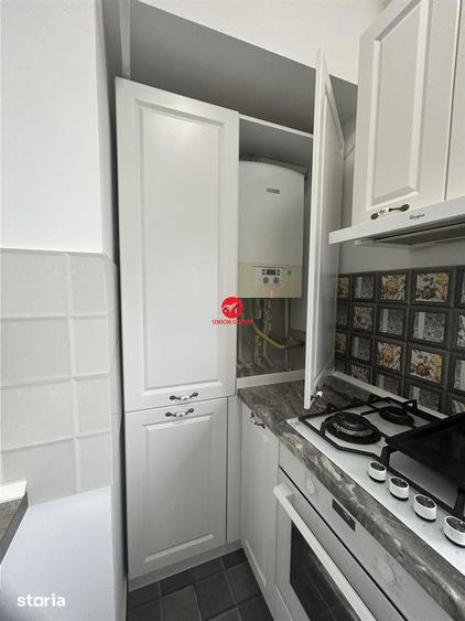 Apartament cu 2 camere decomandat în Far