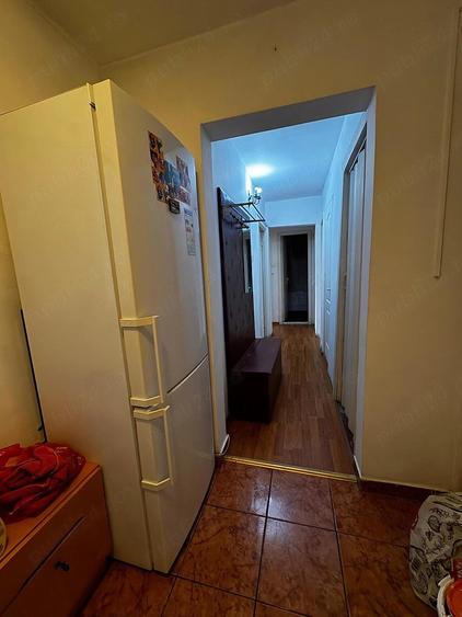 Apartament cu 3 camere decomandat în Complex Studențesc