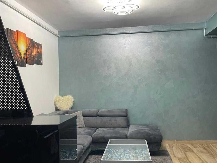 Apartament cu 3 camere decomandat în Burdujeni