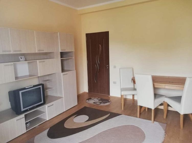 Apartament cu 2 camere decomandat în Florești