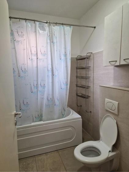 Apartament cu 2 camere decomandat în Dumbrăvița