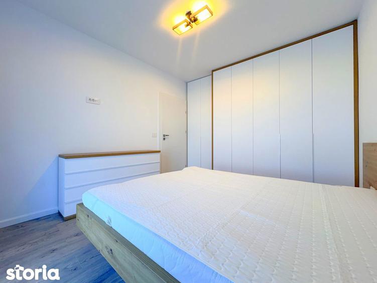 Apartament cu 2 camere, mobilat în Est