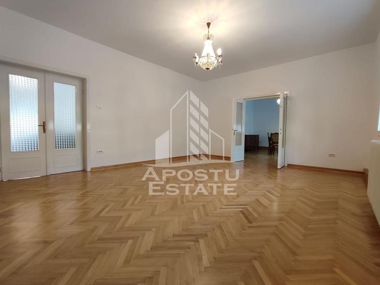 Apartament cu 5 camere circular, mobilat în Ultracentral