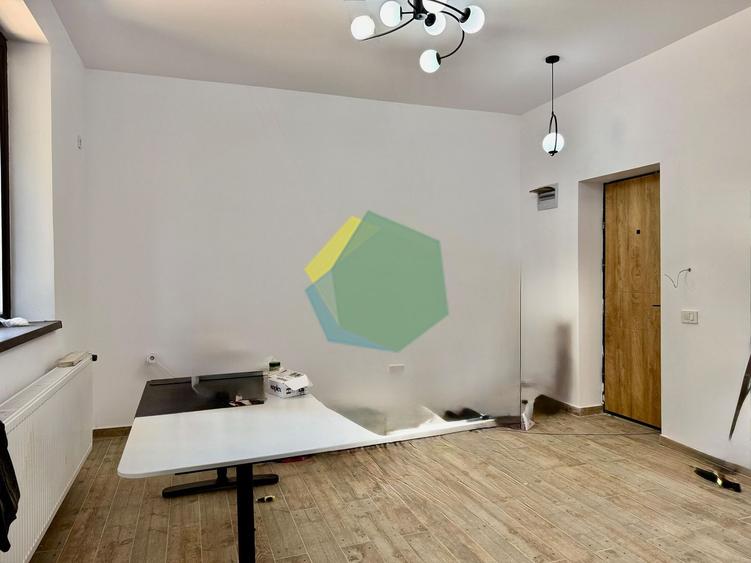 Apartament cu 2 camere semidecomandat în Odăile