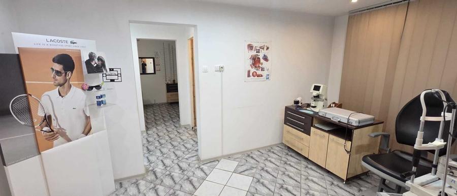 Spațiu comercial, de 58 mp, în Podu Roș