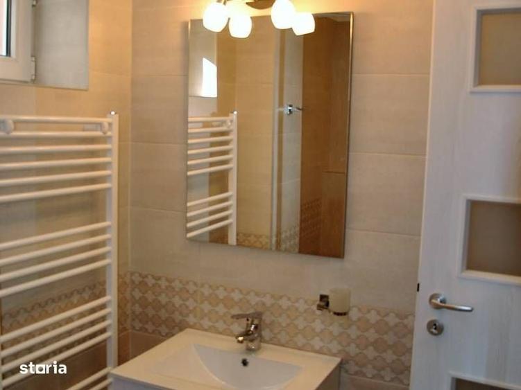 Apartament cu 3 camere în Primăverii