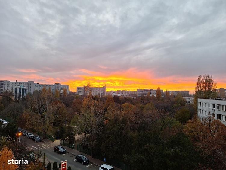 Apartament cu 4 camere în Central