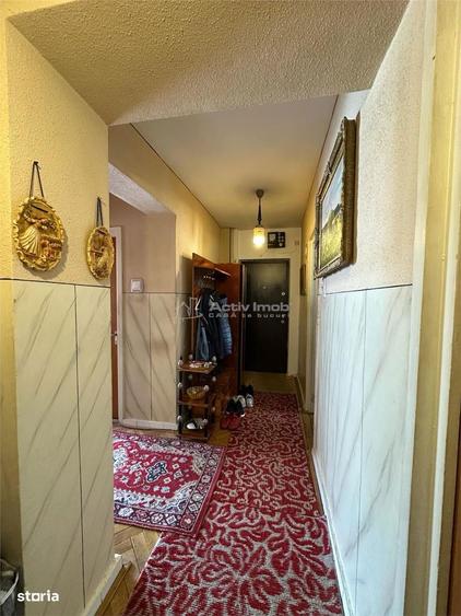 Apartament cu 3 camere decomandat, mobilat în Ultracentral