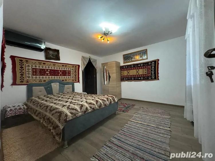 Casă cu Teren 661 Mp în Central