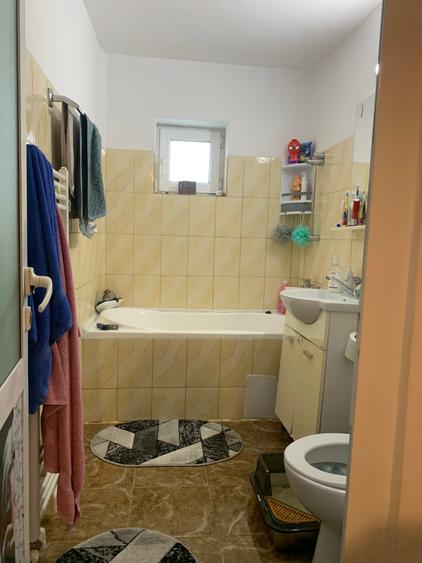 Apartament cu 2 camere decomandat în Balada