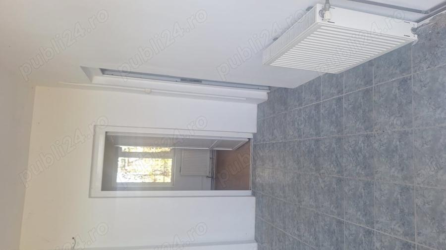 Spațiu comercial, în Central