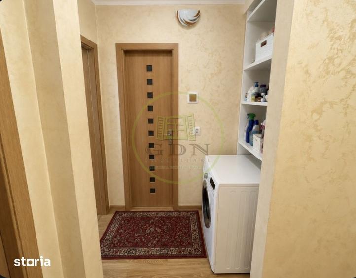 Apartament cu 4 camere decomandat, mobilat în Craiovița Nouă