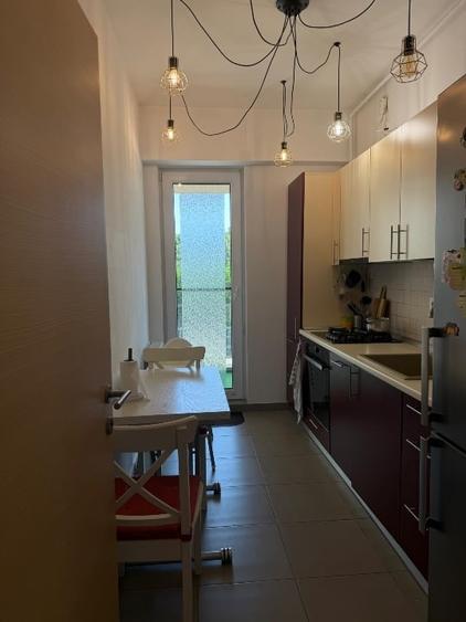 Apartament cu 2 camere semidecomandat, mobilat în Drumul Taberei